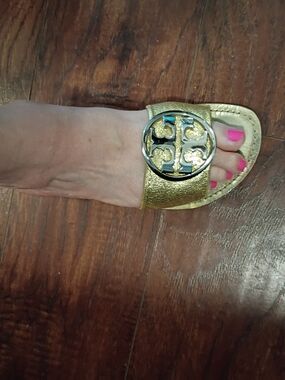 Tory Burch Metallic Gold Logo Slide Sandals 9